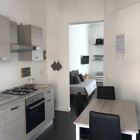 Apartman Effehome *